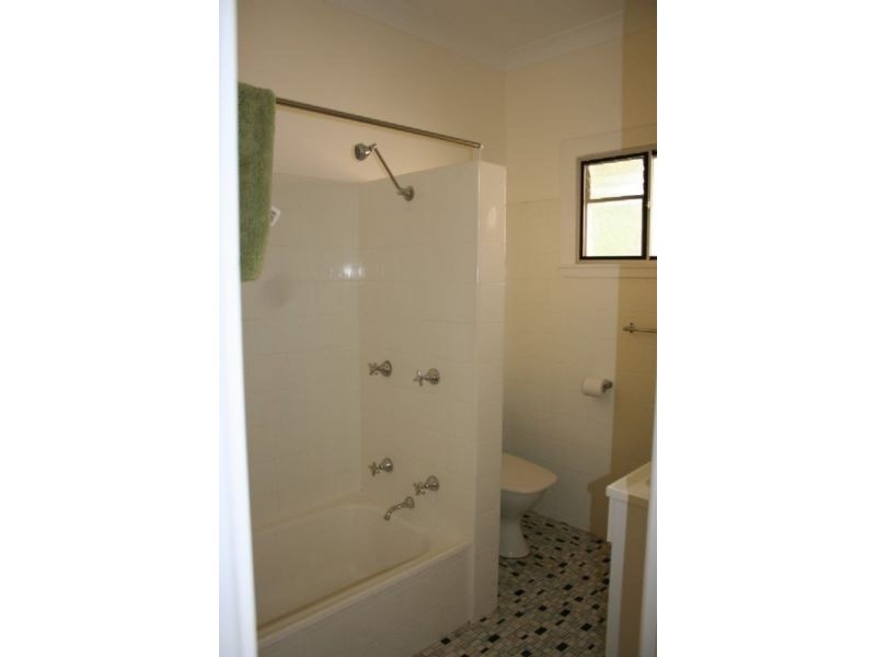 37 Hall Street, Northgate QLD 4013