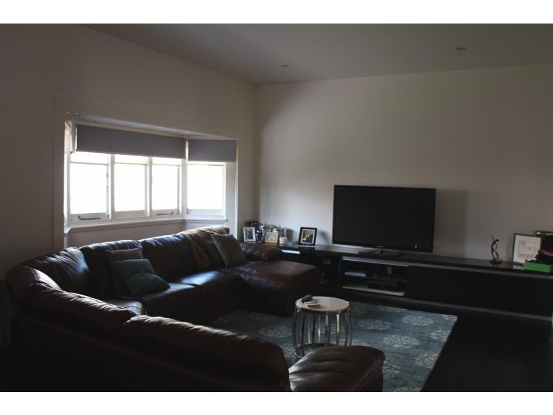 1/40 Hobbs St, Seddon VIC 3011