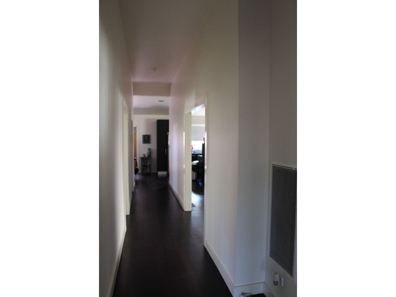 1/40 Hobbs St, Seddon VIC 3011