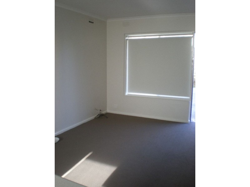 14/2 Stenhouse Avenue, Altona North VIC 3025