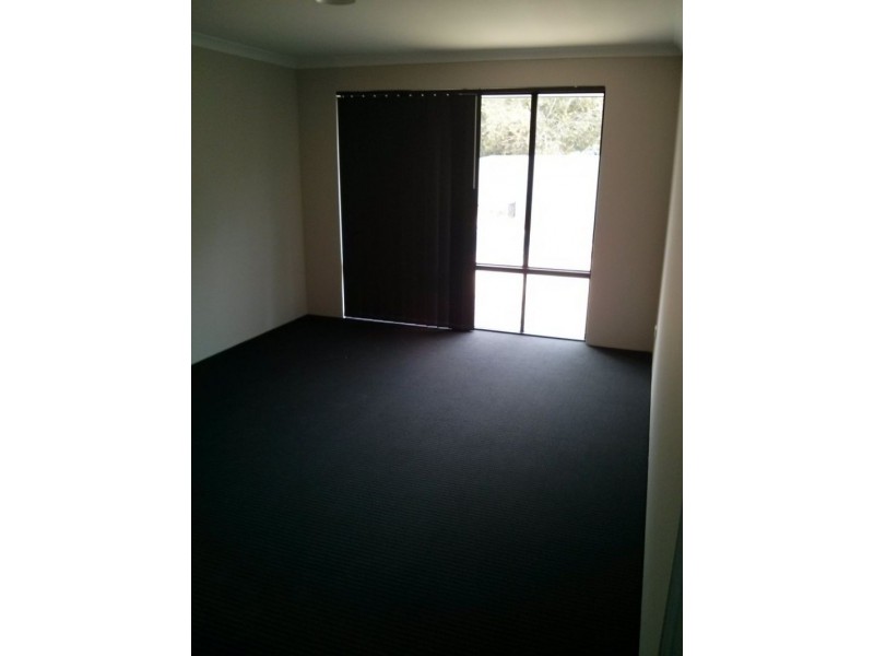 14a Gilmore Place, Forrestfield WA 6058