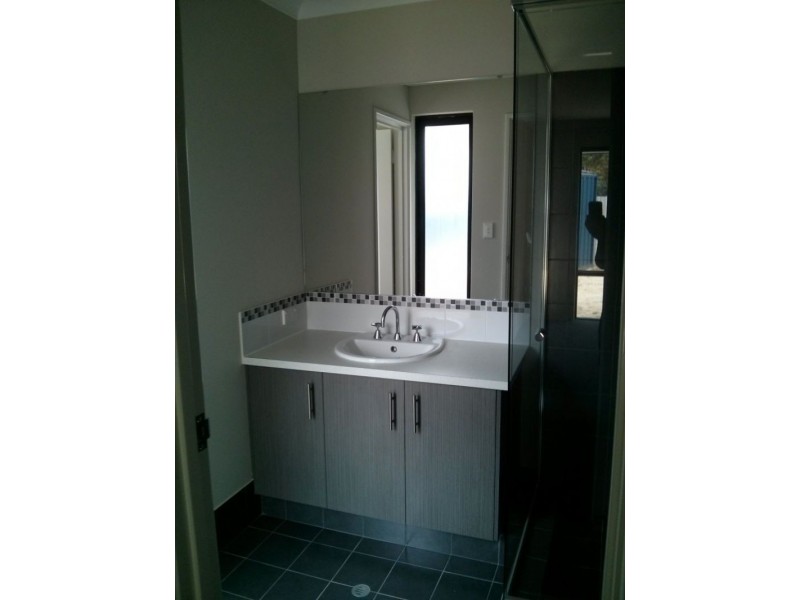 14a Gilmore Place, Forrestfield WA 6058