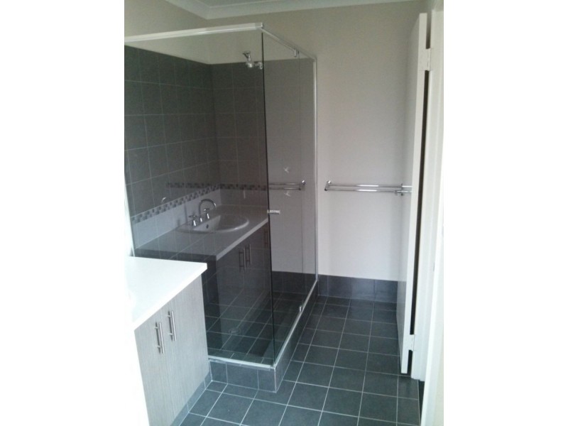 14a Gilmore Place, Forrestfield WA 6058