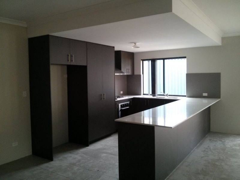 14a Gilmore Place, Forrestfield WA 6058