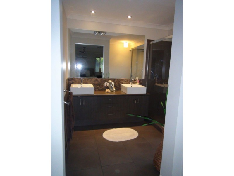 1 Macadam Court, Palmwoods QLD 4555