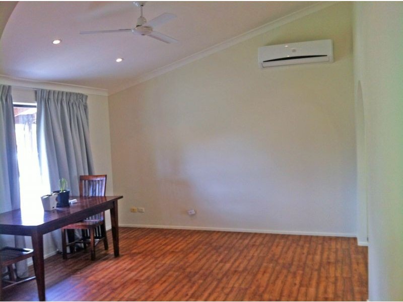15 Melwood St, Eagleby QLD 4207