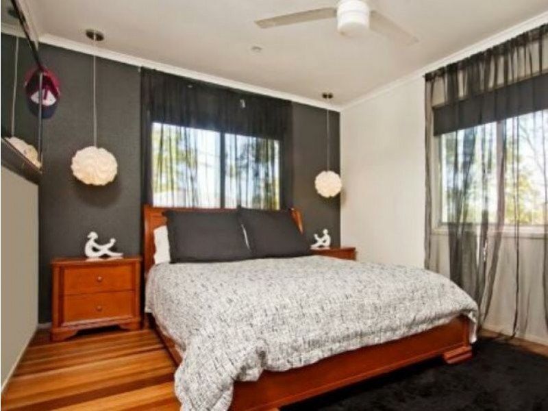 Everton Hills QLD 4053