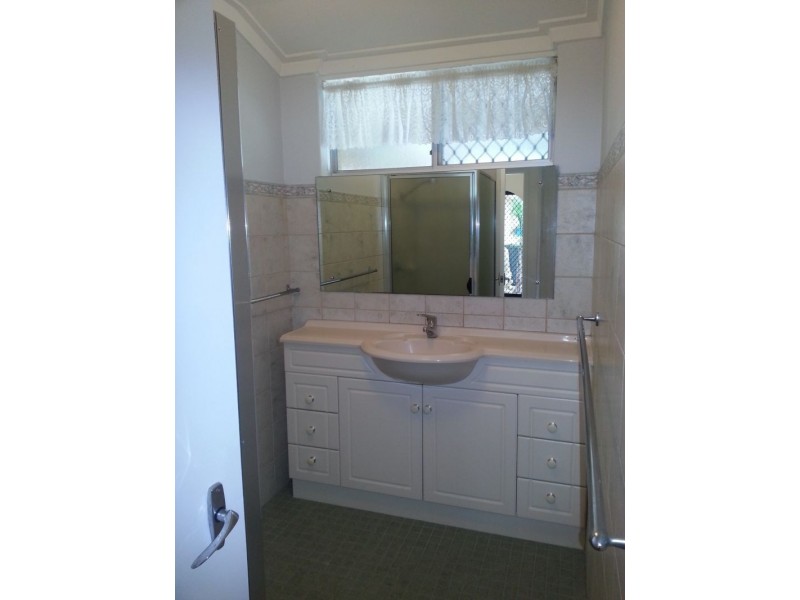 1 Yera Place, Wanneroo WA 6065