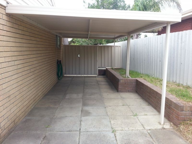 1 Yera Place, Wanneroo WA 6065