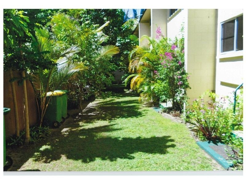 1/552 Varley St, Yorkeys Knob QLD 4878