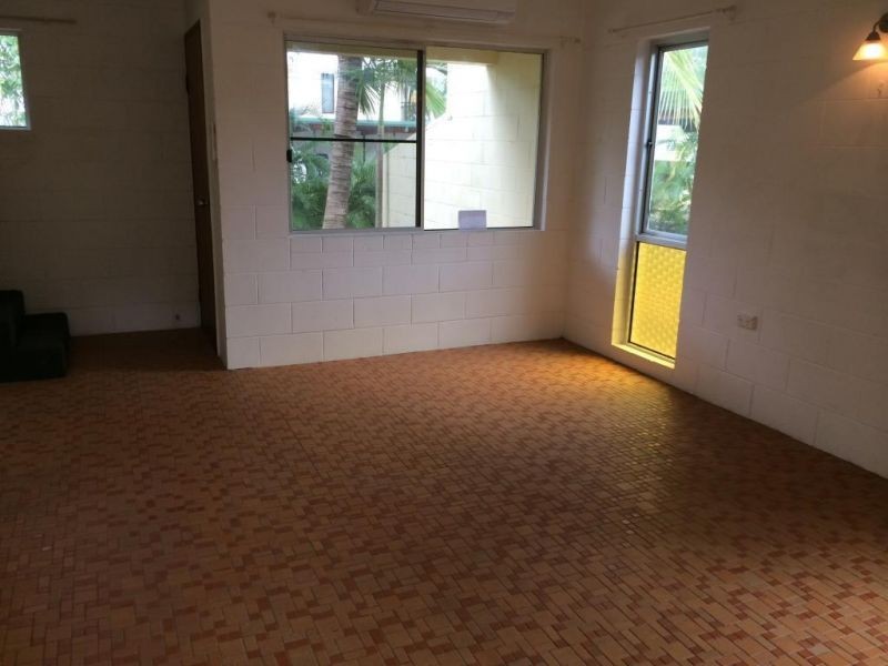 1/552 Varley St, Yorkeys Knob QLD 4878