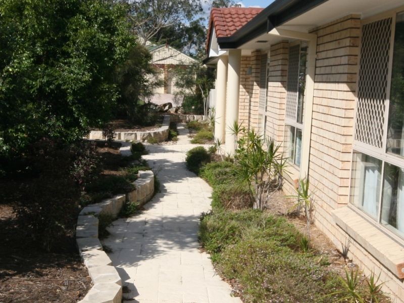 33 Wivenhoe Circuit, Forest Lake QLD 4078