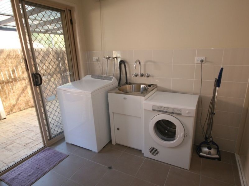 33 Wivenhoe Circuit, Forest Lake QLD 4078