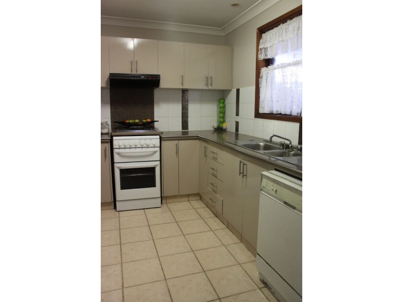 25 Waterfall Crescent, Cranebrook NSW 2749