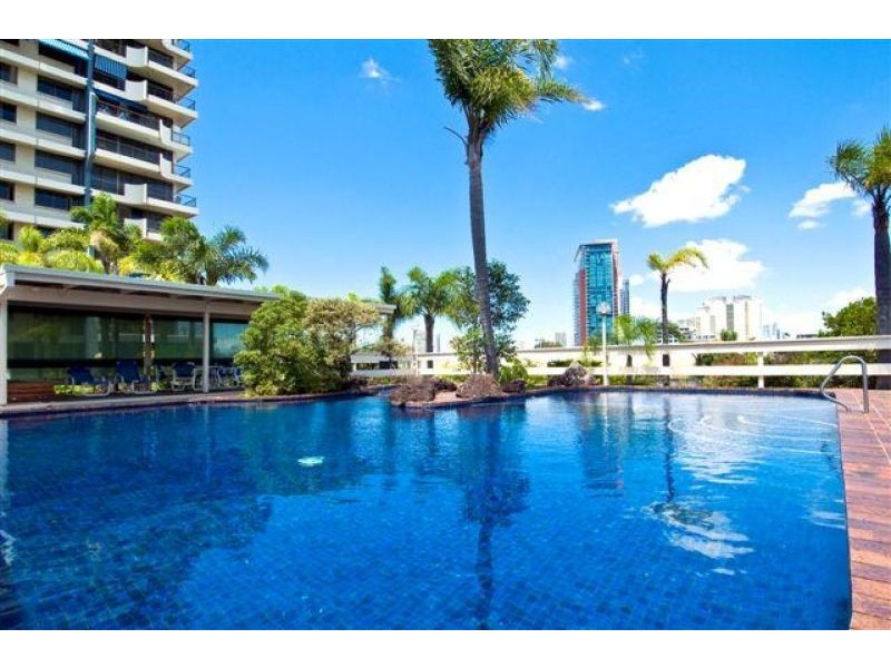 10 Marine Parade, Southport QLD 4215