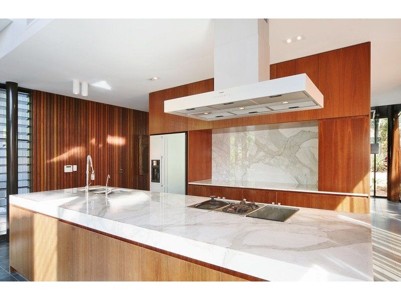 11 Wild Apple Court, Noosa Heads QLD 4567