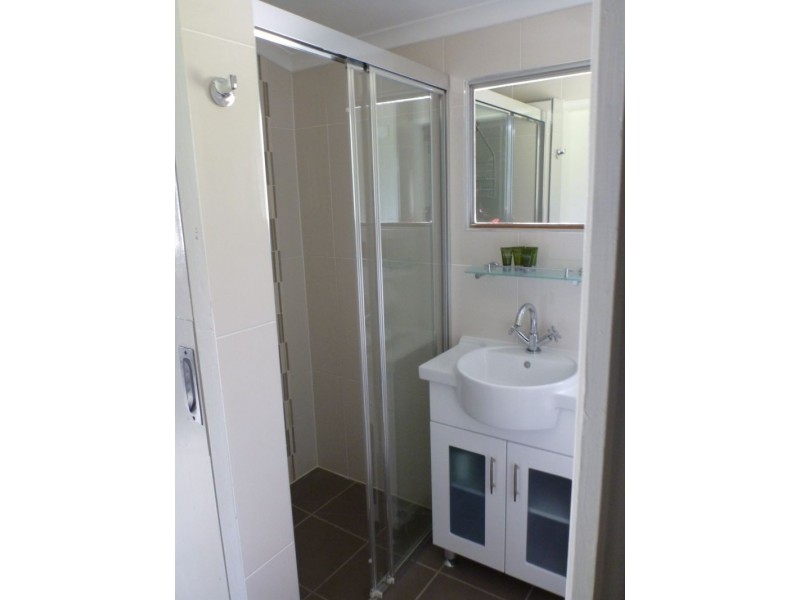 12 Loncroft St, Brighton QLD 4017