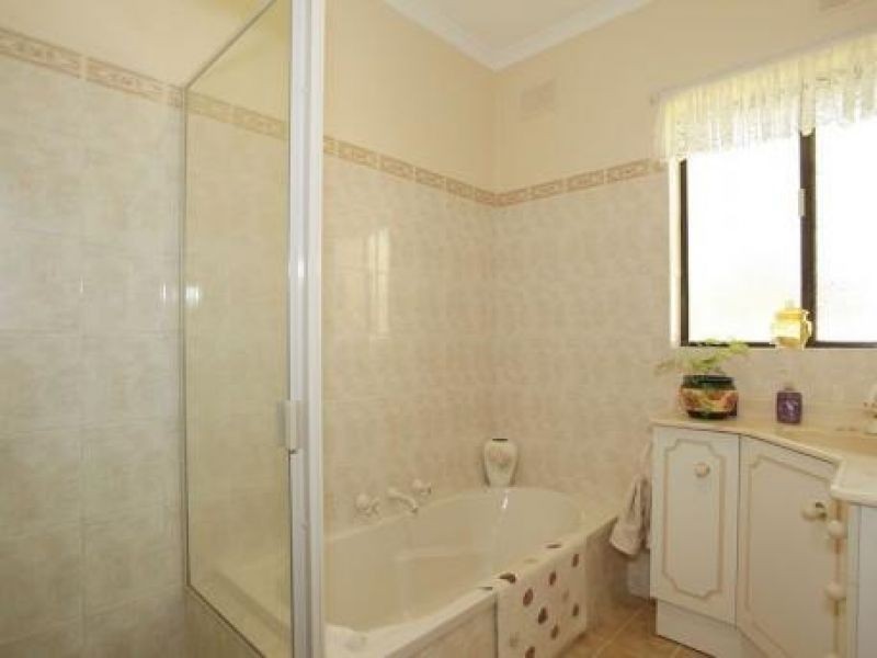 18 Tomkinson Road, Semaphore Park SA 5019