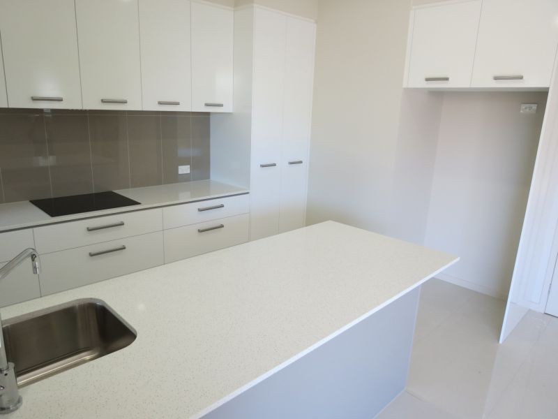 4/10-12 Bainbridge Street, Ormiston QLD 4160