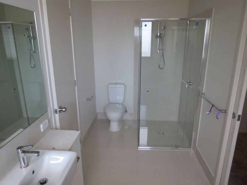 4/10-12 Bainbridge Street, Ormiston QLD 4160