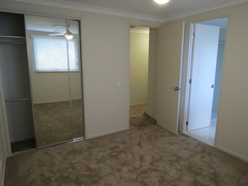 4/10-12 Bainbridge Street, Ormiston QLD 4160