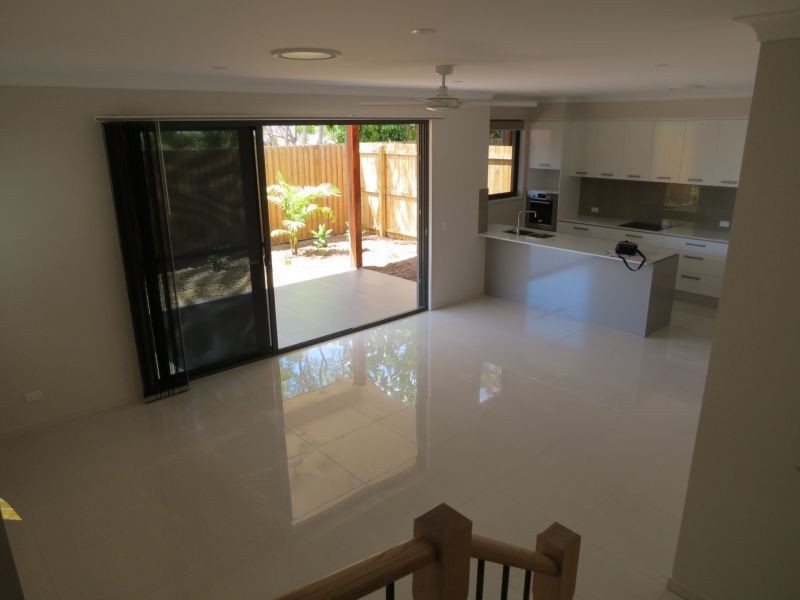 4/10-12 Bainbridge Street, Ormiston QLD 4160