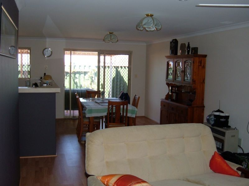 2/61 Scaddan Street, Bassendean WA 6054