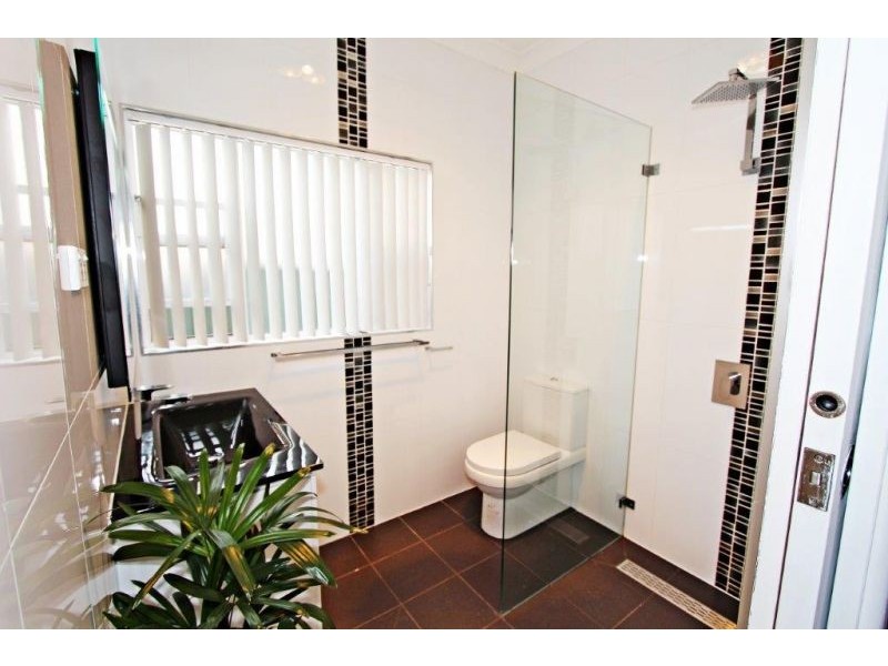 11 Maling Avenue, Ermington NSW 2115