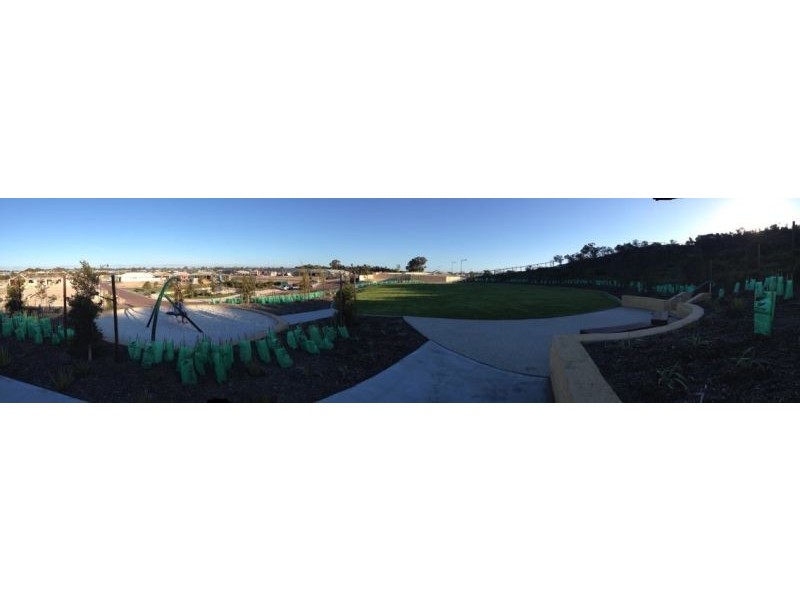 42 Eleanore Drive, Madora Bay WA 6210