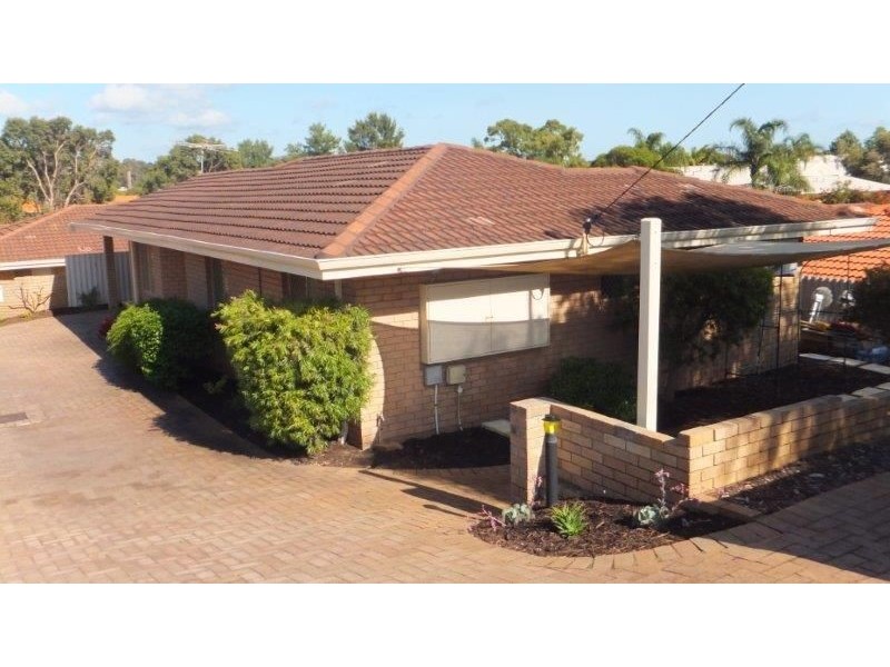 3/6 Pinewood Ave, Kardinya WA 6163