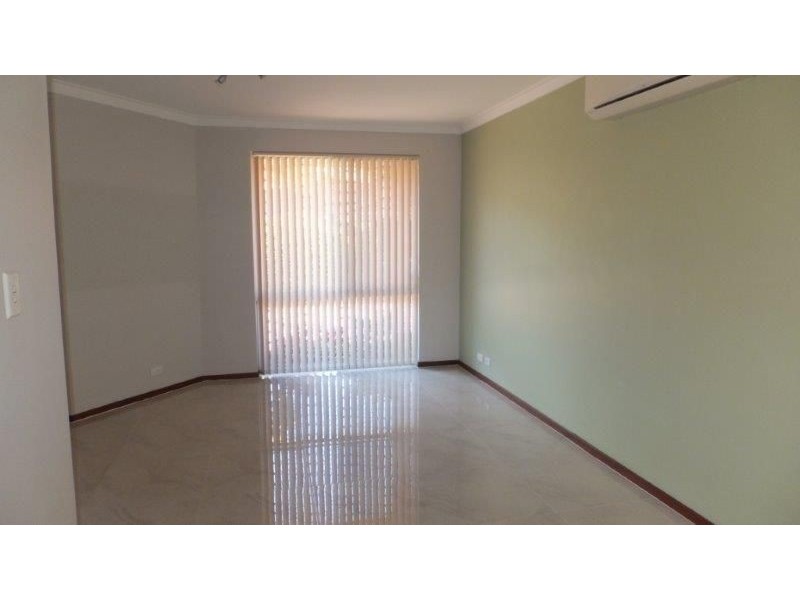 3/6 Pinewood Ave, Kardinya WA 6163