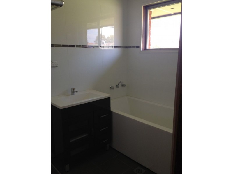 24 Chesterfield Road, South Penrith NSW 2750