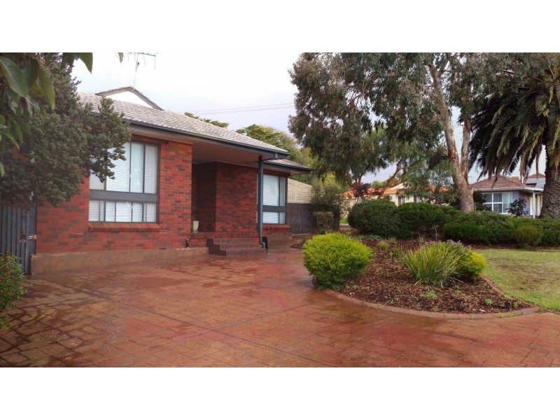 12 Second Street, Hallett Cove SA 5158