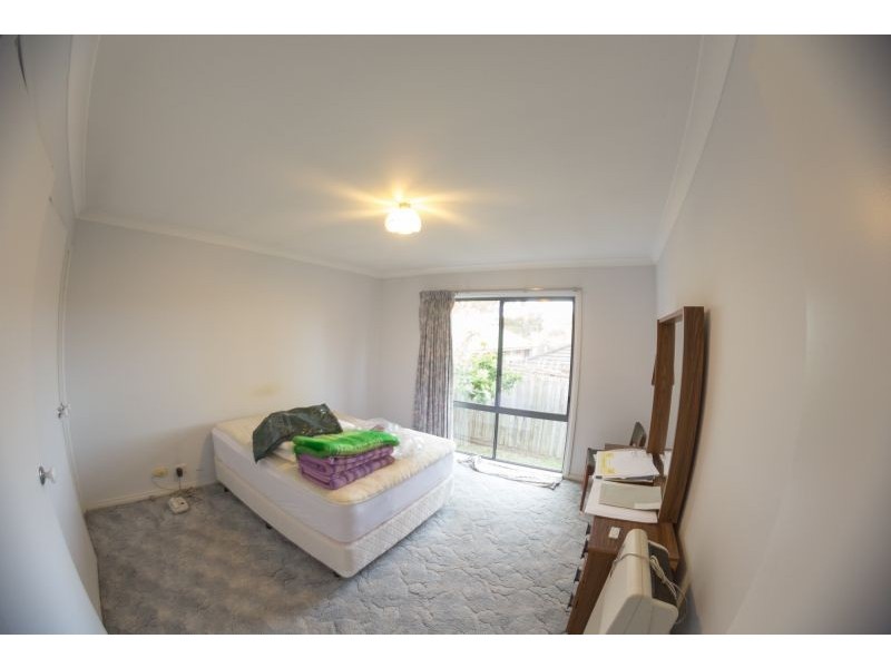 2/13 Adam Crescent, Montmorency VIC 3094