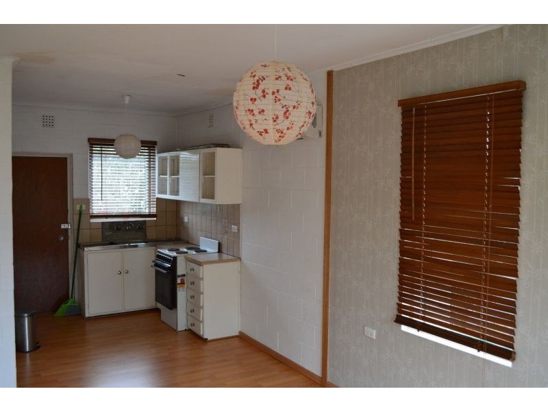 8/2 Winston Avenue, Clarence Gardens SA 5039