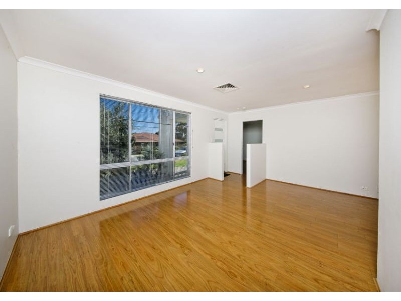 12a Bettles Street, Marmion WA 6020