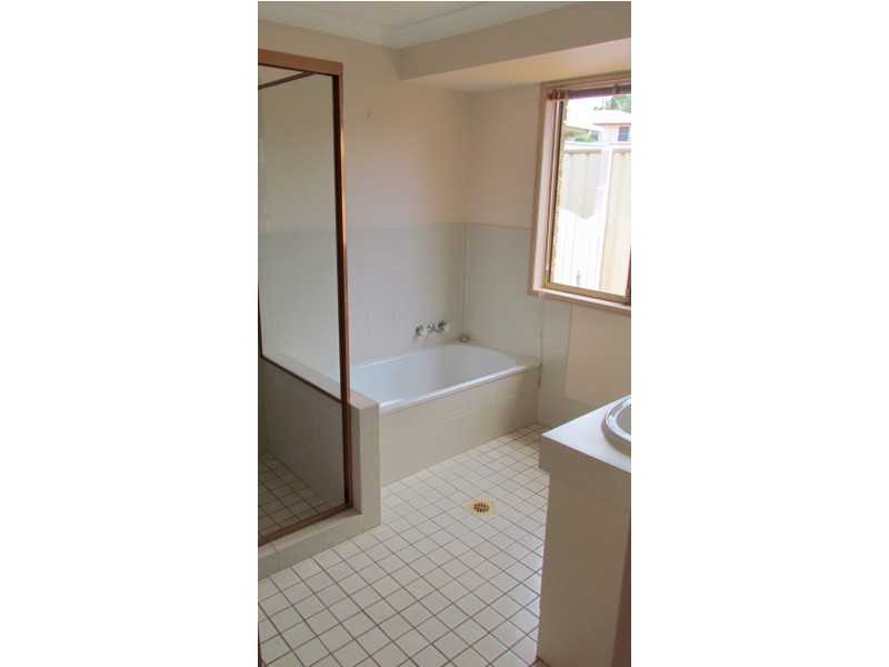 9 Skinner Avenue, Wellington Point QLD 4160