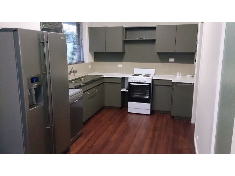 627 Beach Rd, Warwick WA 6024