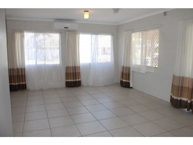 14 Bungama Street, Maroochydore QLD 4558