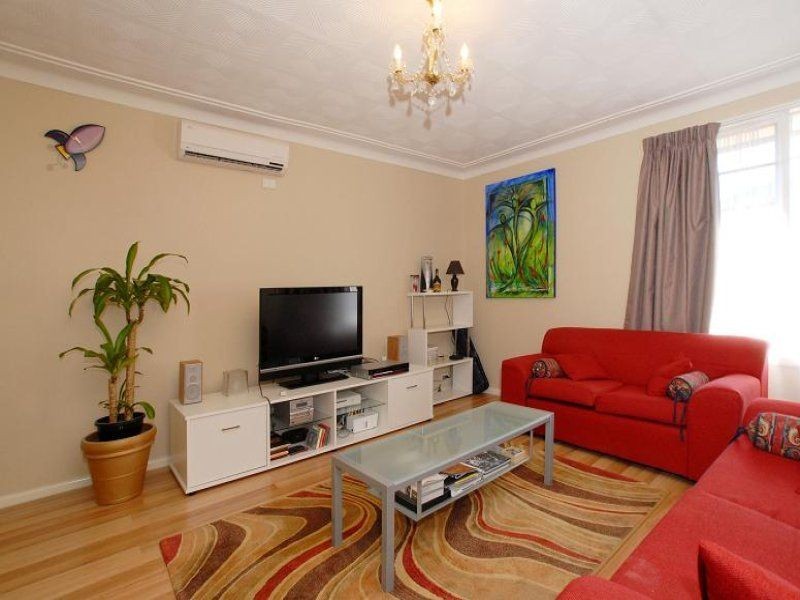 2/614-616 Barkly St, West Footscray VIC 3012
