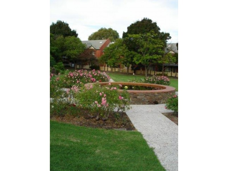 30 Grosvenor Pl, Wynn Vale SA 5127