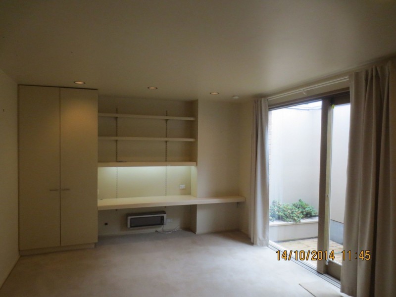 1 Cosham St, Brighton VIC 3186