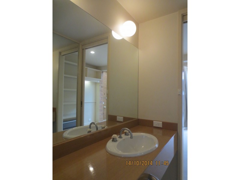 1 Cosham St, Brighton VIC 3186