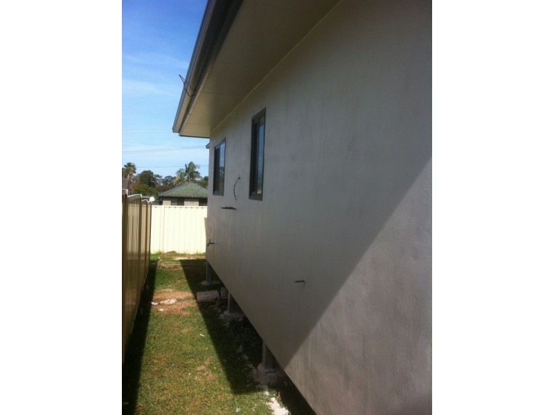 4 Oxford St, Cambridge Park NSW 2747