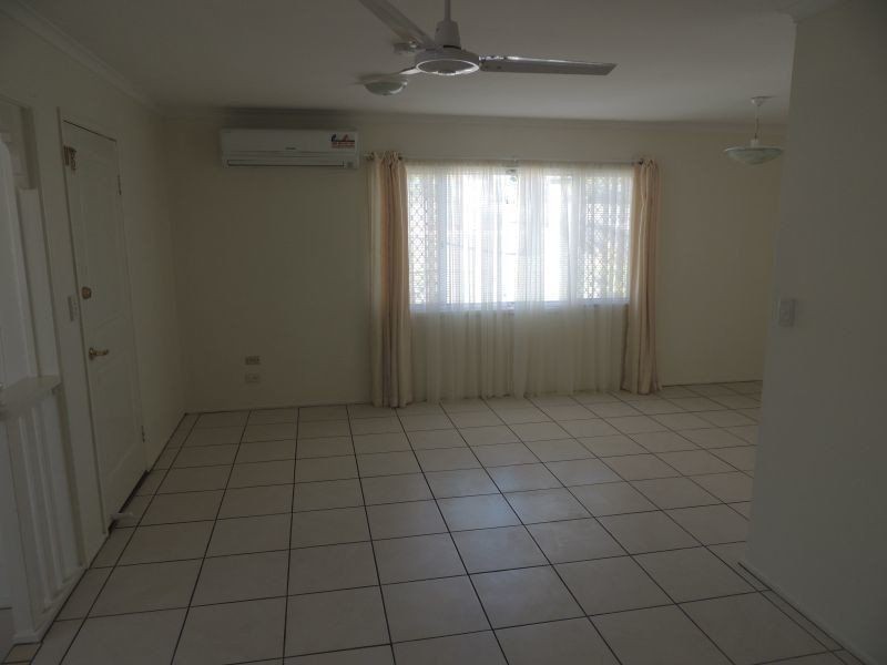 17 Sungold Avenue, Southport QLD 4215
