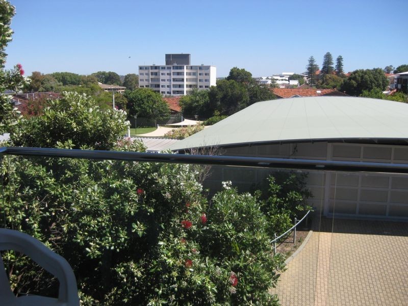 21/20 Dean Street, Claremont WA 6010