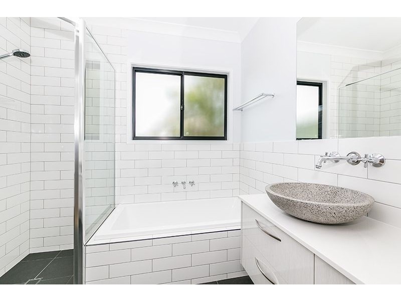 3/122 Allen Street, Hamilton QLD 4007