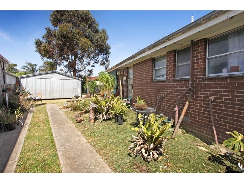 23 Buckingham Crescent, Sunshine West VIC 3020