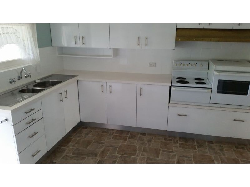 41 Etna St, Gosford NSW 2250