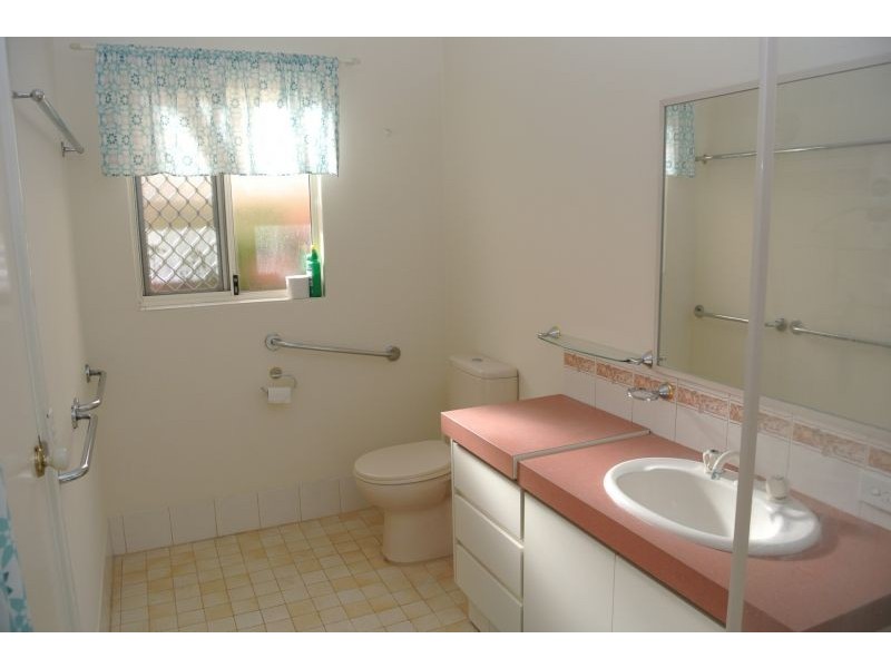 9 Diploma Rise, Marangaroo WA 6064